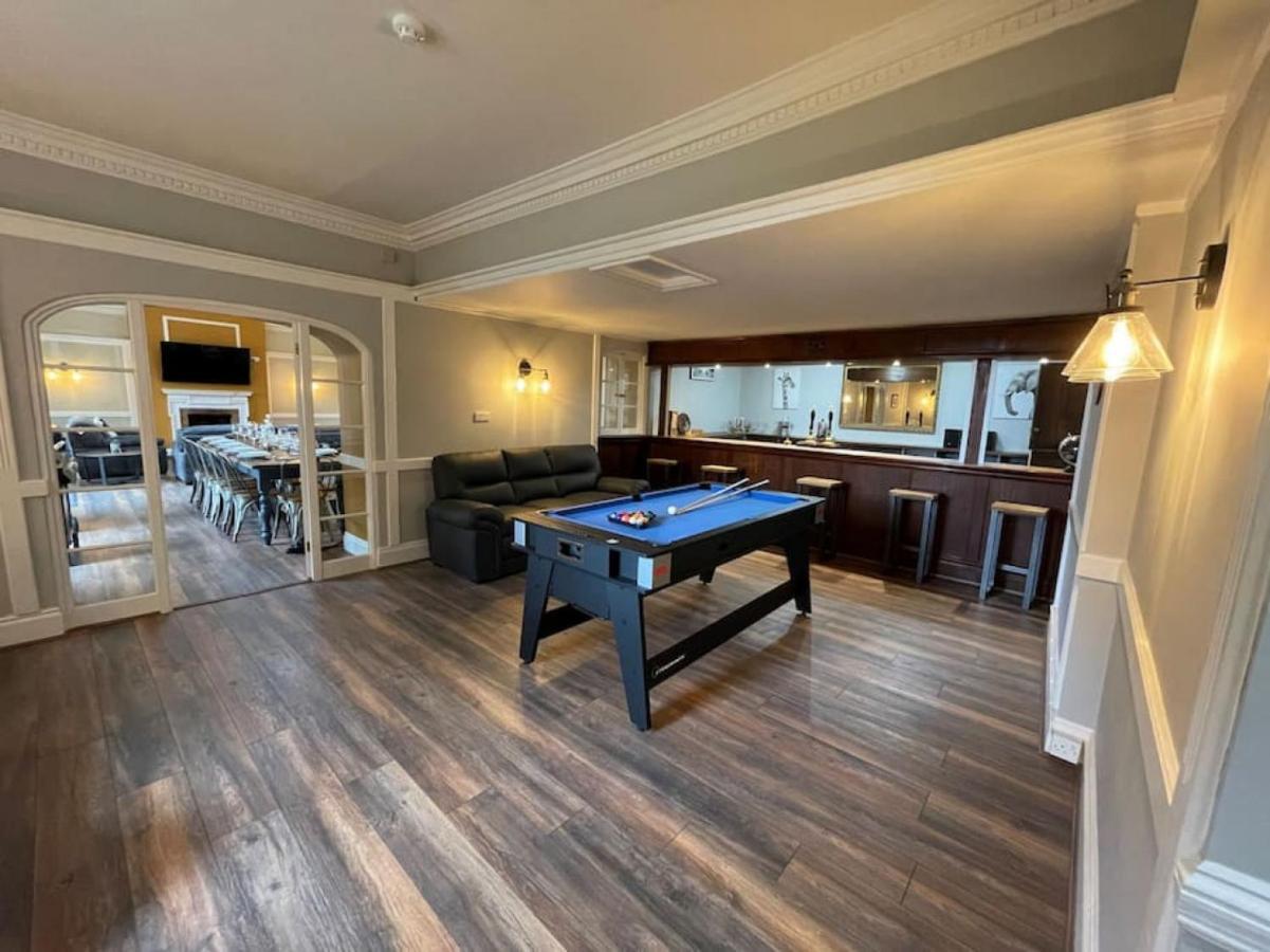 Lydney House Swaffham Sleeps 22 Villa Exteriör bild
