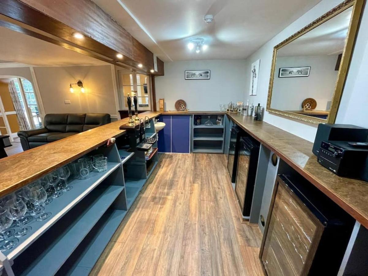 Lydney House Swaffham Sleeps 22 Villa Exteriör bild